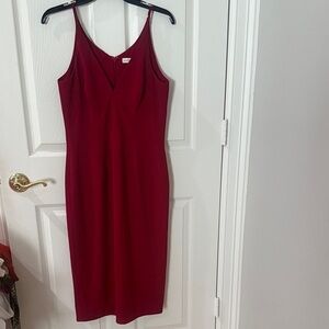 Dress the Population red Midi Dress size medium